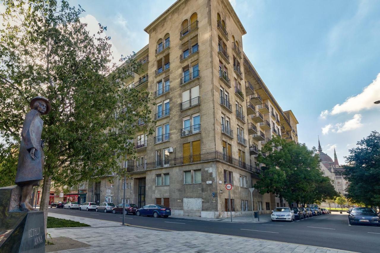 Riverbank Apartment At Parliament Budapest Kültér fotó